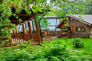 Guest house na ozere Uvildy Skazka, Uvil'dy
