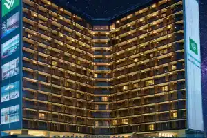 Wyndham Garden Ajman Corniche Hotel, Ajman City