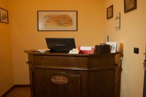 Monteoliveto Bed and Breakfast, Naples