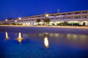 Family Hotelus - All Inclusive, Pag