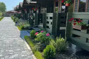 Gostevoy dvorik Apra Guest house, Ptitsefabrika