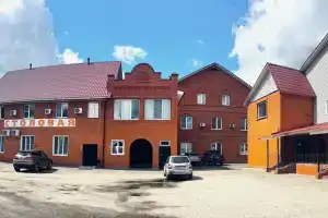 Yuzhnye zori Motel, Melenki