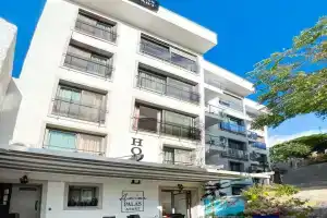 Saatli Apart Otel, Izmir