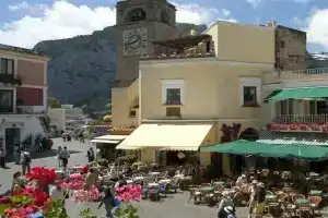 Albergo Gatto Bianco, Capri Village