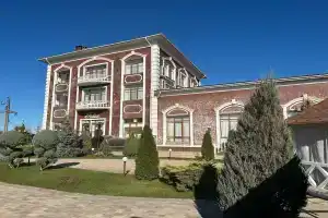 Fidan Hotel, Simferopol
