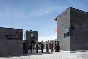 Manifest Restaurant And Hotel Gyumri, Gyumri