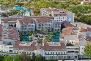 Lara Barut Collection - All Inclusive, Lara