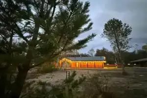 Guest house " Villa-Yalguba" na peschanom beregu Onego, Yalguba