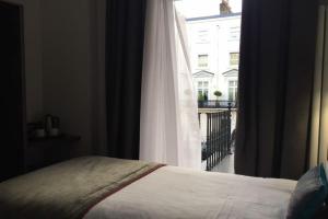 The Beverley Hotel London - Victoria, London