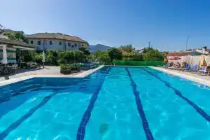 Zante Nest Studios & Apartments, Alikanas