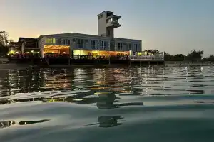 Mariner Hotel, Zaozernoe