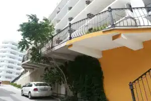Ellingi V Otradnom Apartments