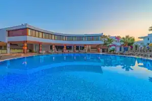 Bendis Beach Hotel, Akyarlar