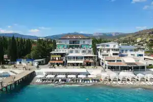 Atlantis Hotel, Malorechenskoye