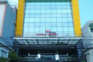 World Hotel Jakarta - Bandengan, Jakarta