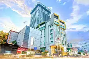MaxOneHotels.com at Sabang, Jakarta