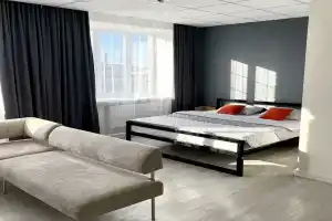 Trest Hotel, Zarinsk