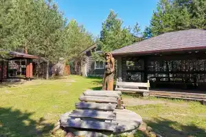 Berendey Guest House in the forest, Vladimir