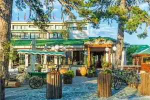 Troodos Hotel, Troodos