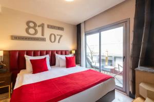 Ramada by Wyndham Istanbul Pera Hotel, Istanbul