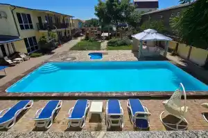Veronika Hotel, Popovka