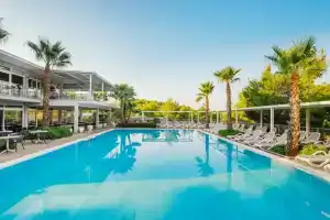Gava Waterman Milna Resort – All Inclusive, Milna