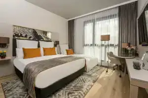 Leonardo Royal Hotel Barcelona Fira, Barcelona