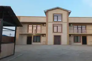 RaZa Guest house, Izbarbash