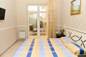 Yuzhnyy bereg Guest house