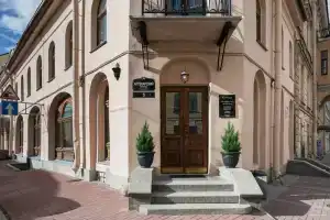 The Faces Moyka Mini-hotel