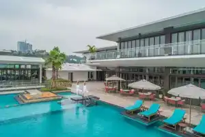 Premier Village Ha Long Bay Resort, Halong