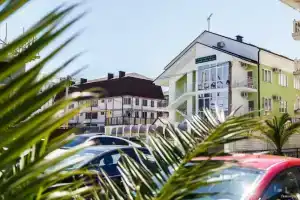 Lemograss Hotel, Adler