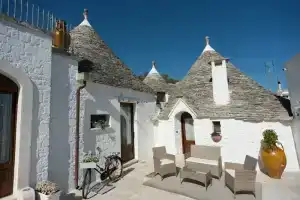 Romantic Trulli, Alberobello