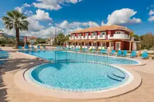 Yakinthos Hotel, Laganas