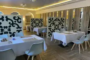 Altyinaj Hotel, Sibay