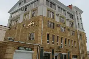 Barocco LV Hotel, Liski
