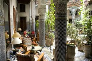 Riad Meski, Fes