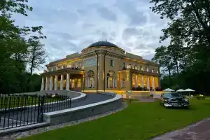 Villa Printsa Oldenburgskogo Hotel