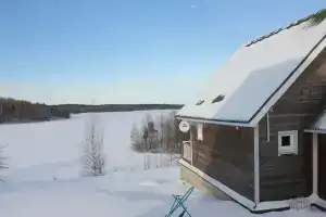 Tikhiy Bereg Tourist base, Munozero