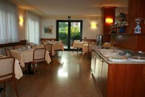 Hotel Virginia, Garda