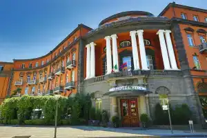 Grand Hotel - Small Luxury Hotels of the World, Yerevan