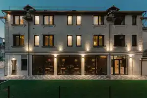 Plai Hotel, Chisinau