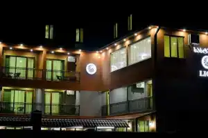 Hotel Lion, Ureki