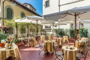 Hotel Paris, Florence