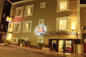 Apple Tree Hotel, Istanbul