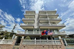 Hotel Keos, Sarande
