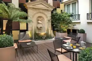 Hotel Rochester Champs Elysees, Paris
