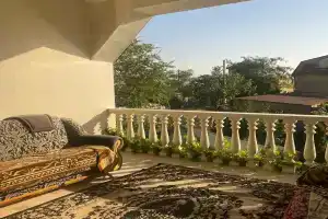 u Sabishki Guest house