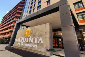 La Quinta by Wyndham Hotel, Batumi