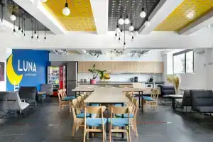 Luna Hostel, Vladivostok